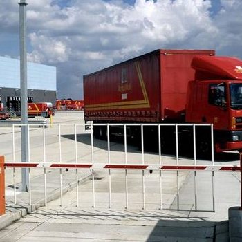 Barrier tự động rào chắn cho sân bay