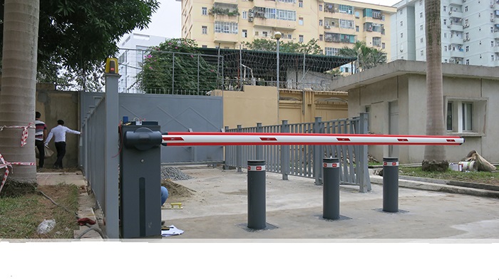 Tác dụng barrier tự động cho cổng cơ quan, quân đội