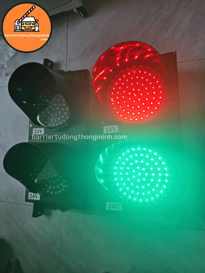 đèn giao thông xanh đỏ