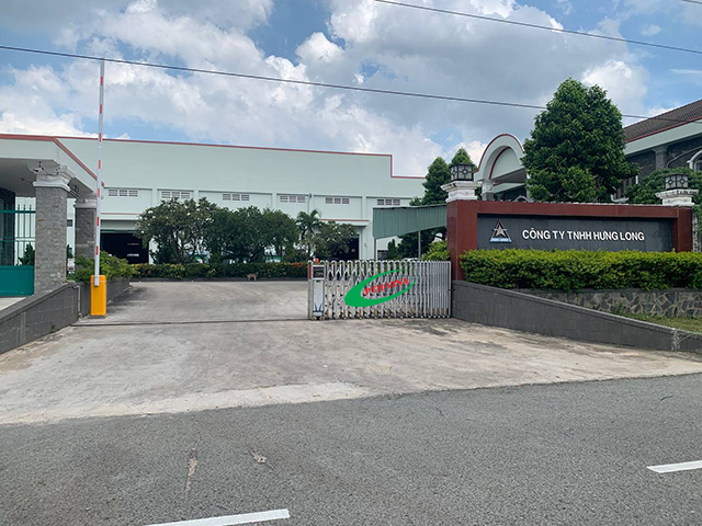 lắp barrier tại công ty Hưng Long