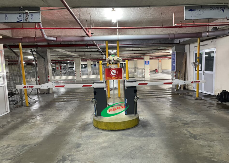 lắp hệ thống giữ xe trung tâm hành chính bình dương