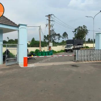 barie chắn cổng kiểm soát ra vào