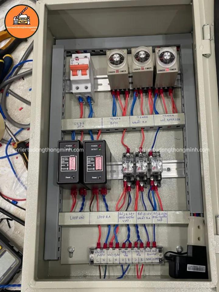 tủ điều khiển trung tâm