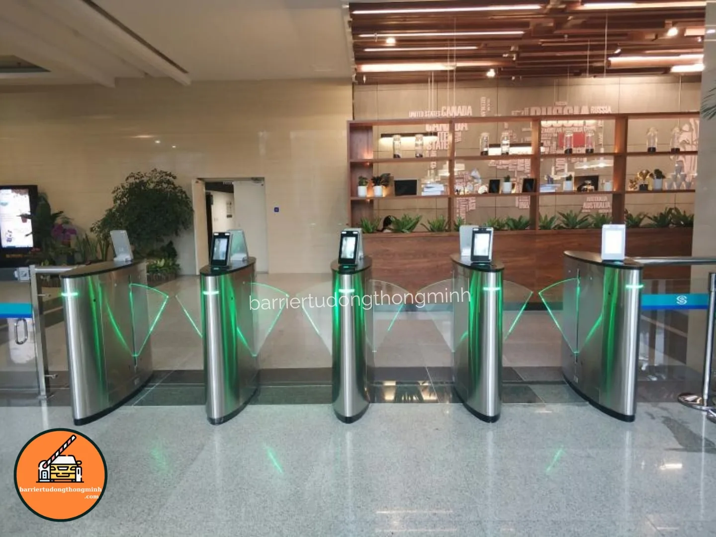 cổng flap soát vé tại TP. Cần Thơ