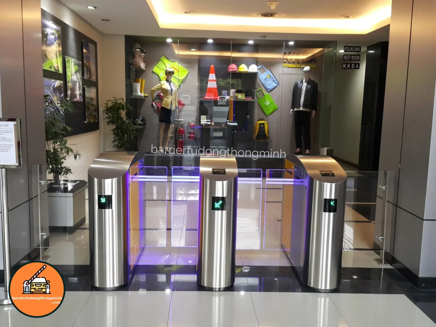 cổng swing barrier soát vé tại TP. Cần Thơ