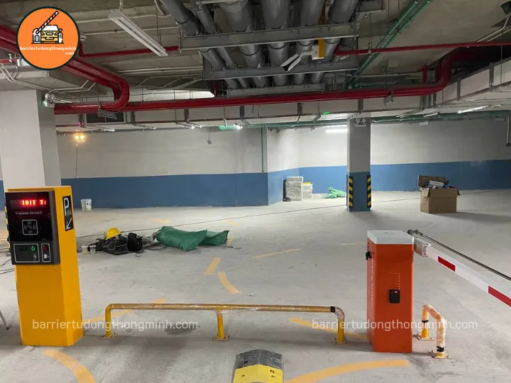 mẫu barie cần thẳng tại vĩnh long