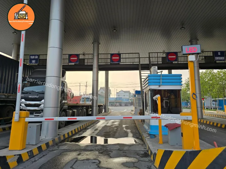 lắp barie cho trạm bot tại vĩnh long