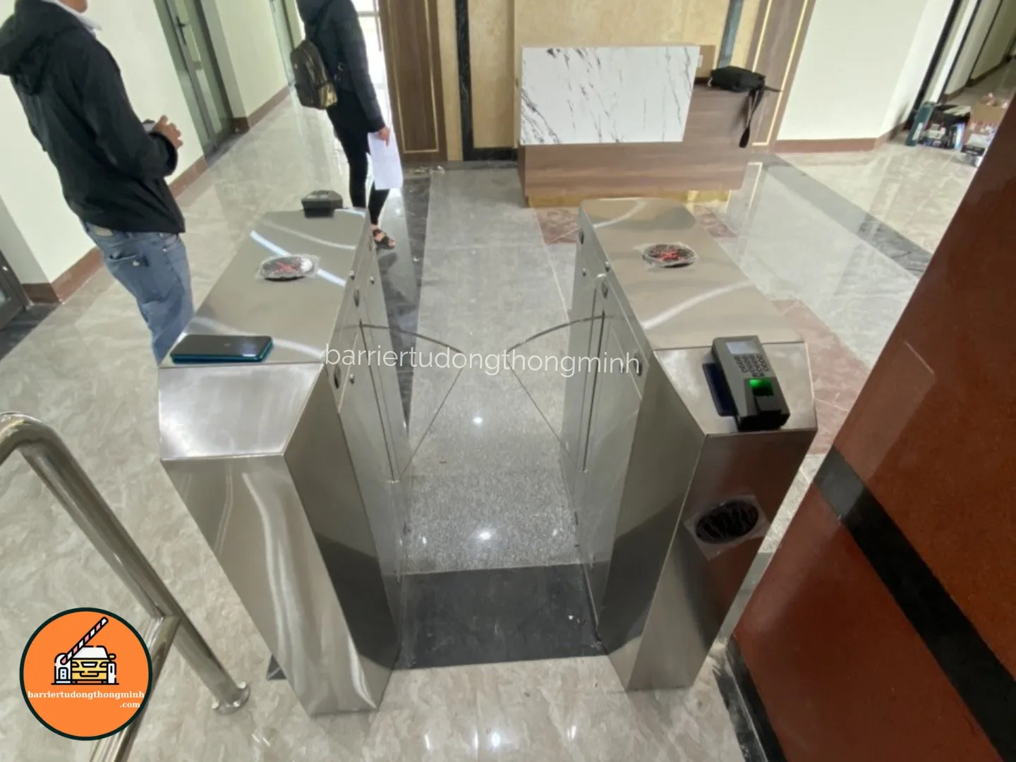 cổng flap barrier điểm danh trường học tây ninh