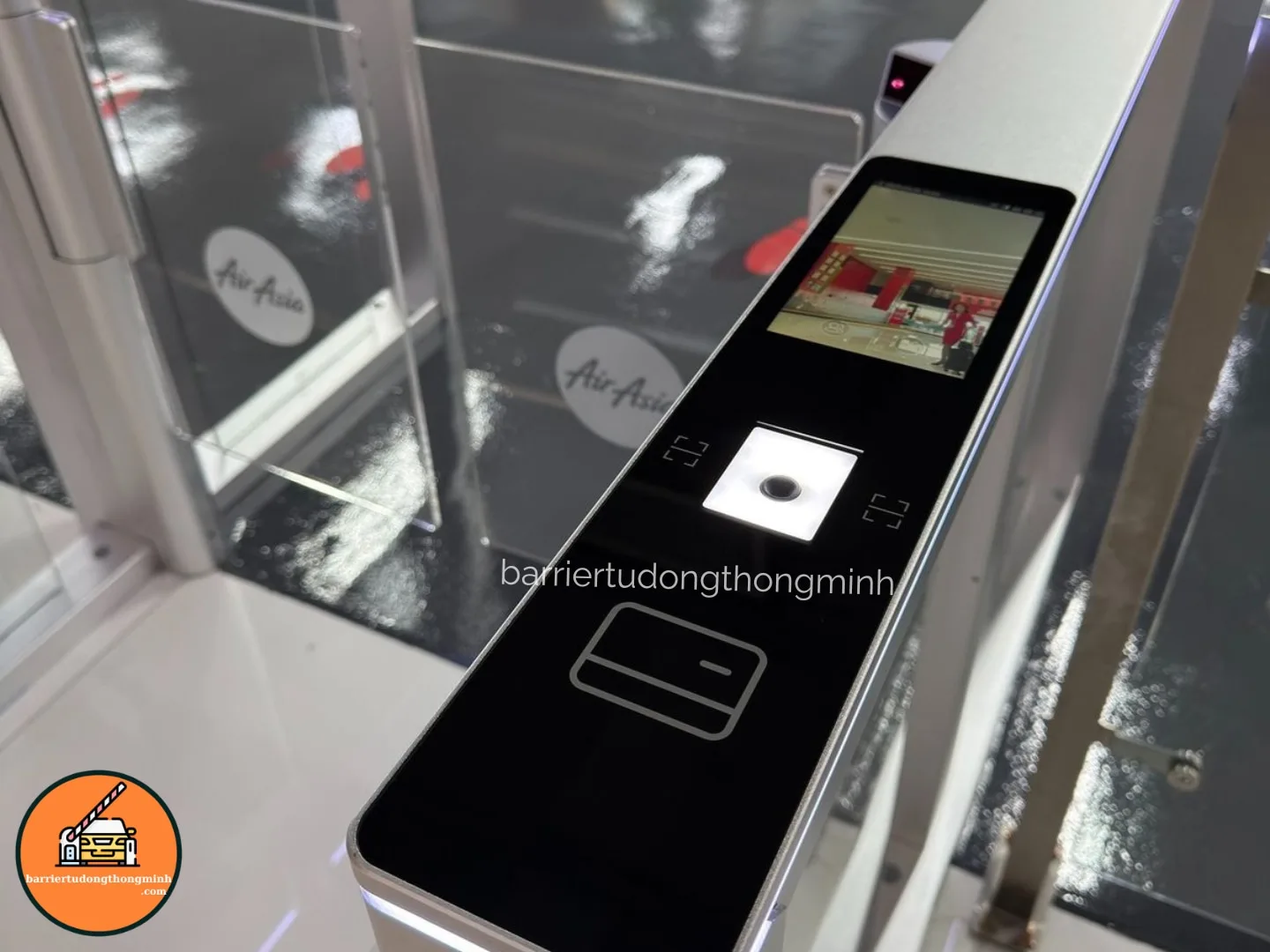 cổng soát vé bằng mã QR tại TP. Đà Nắng