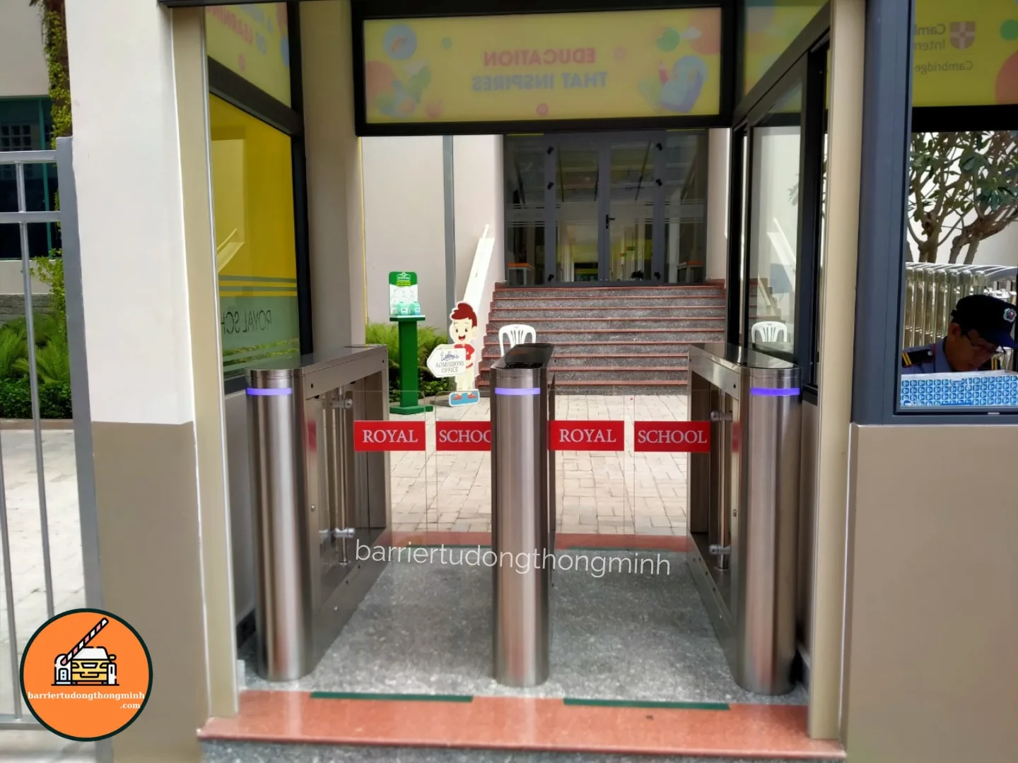 cổng swing điểm danh trường học tây ninh