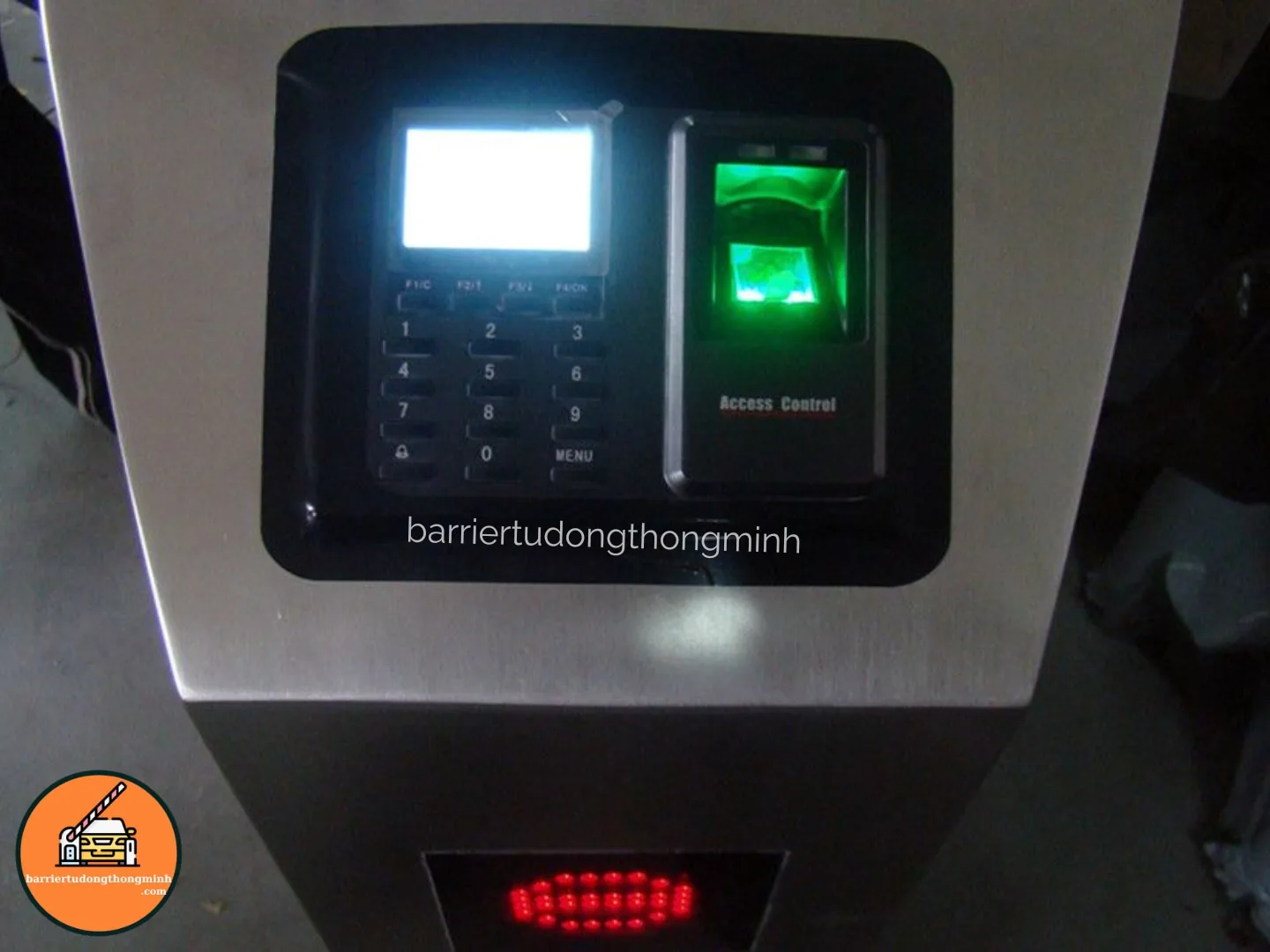 điểm danh trường học bằng vân tay Khánh Hòa