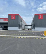 lắp hệ thống giữ xe cho kho vận tải