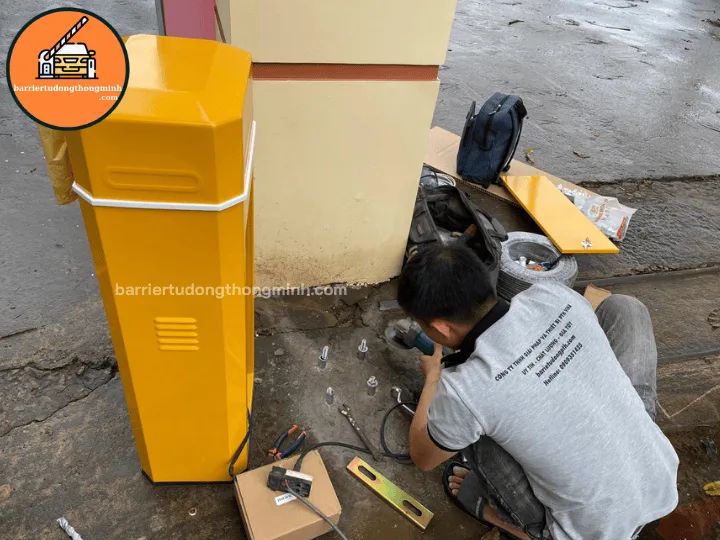 Đơn vị uy tín lắp barie chắn xe cho cơ quan hành chính