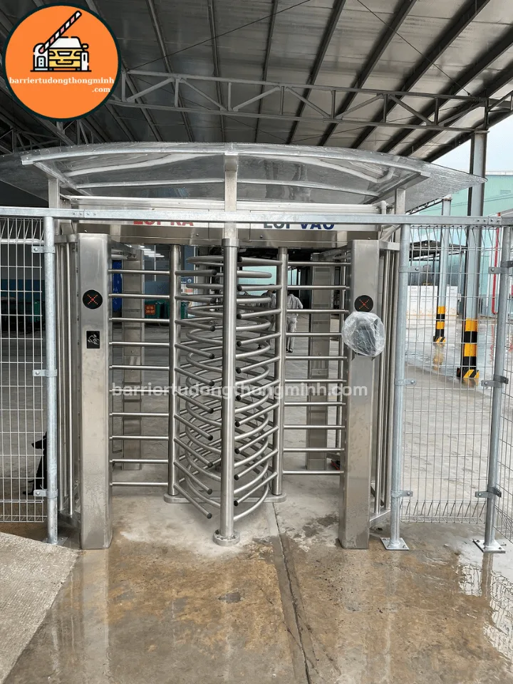 cổng full height đôi kiểm soát 2 chiều