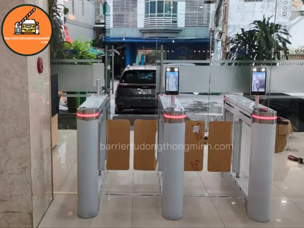 lắp swing barrier tại phú nhuận