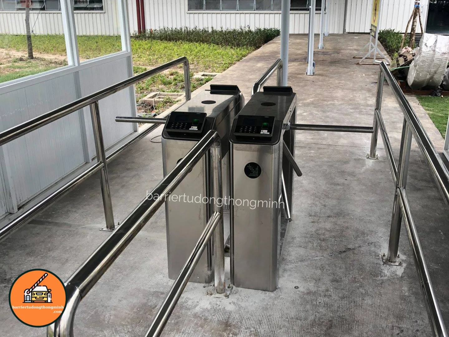 lắp đặt cổng soát vé Đồng Tháp